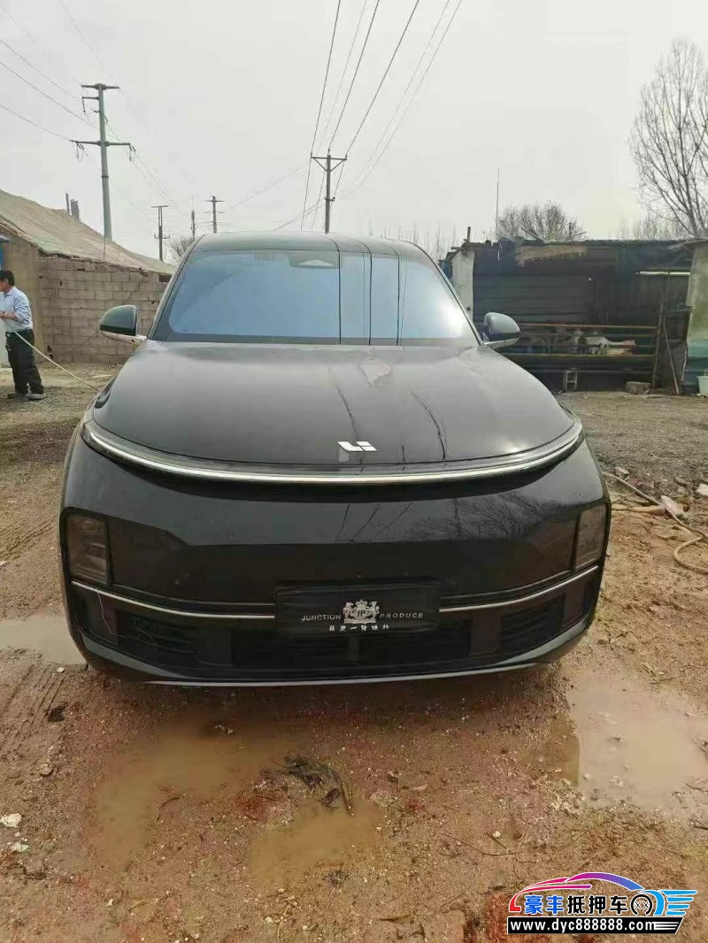 23年理想L8SUV抵押车出售