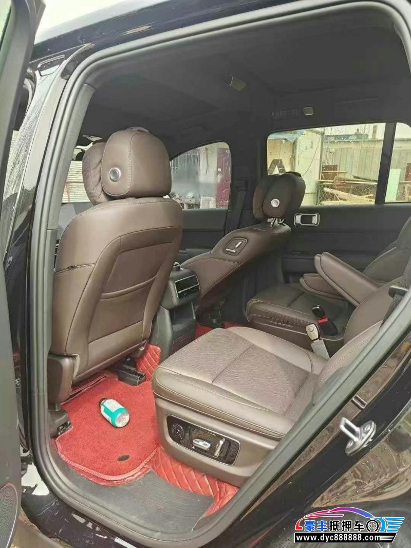 23年理想L8SUV抵押车出售