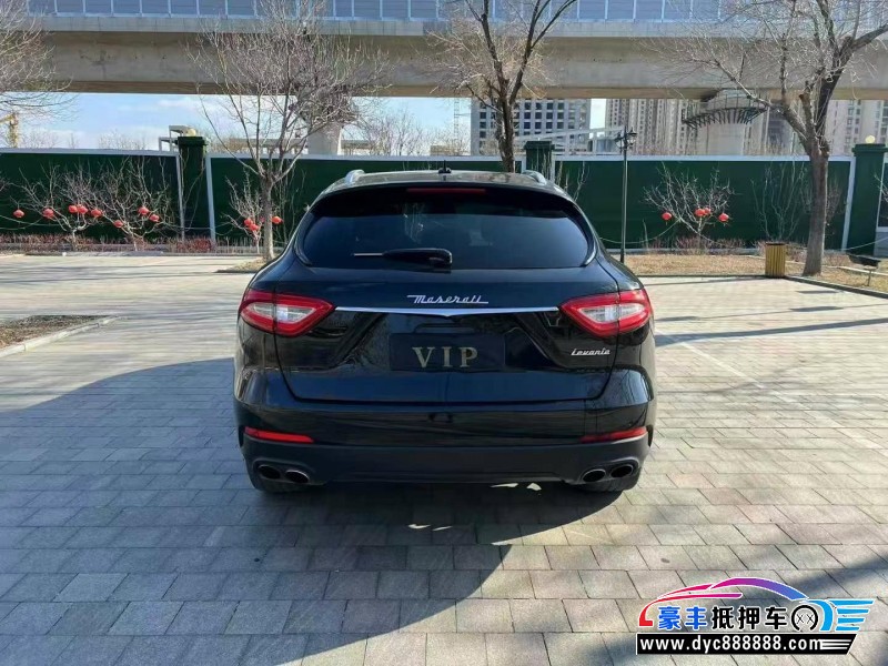18年玛莎拉蒂莱万特轿车抵押车出售