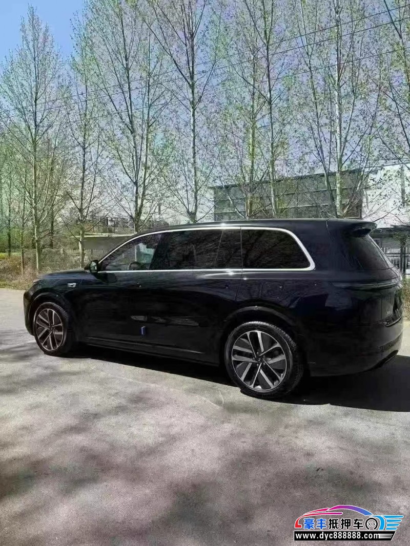 25年理想L9MPV抵押车出售