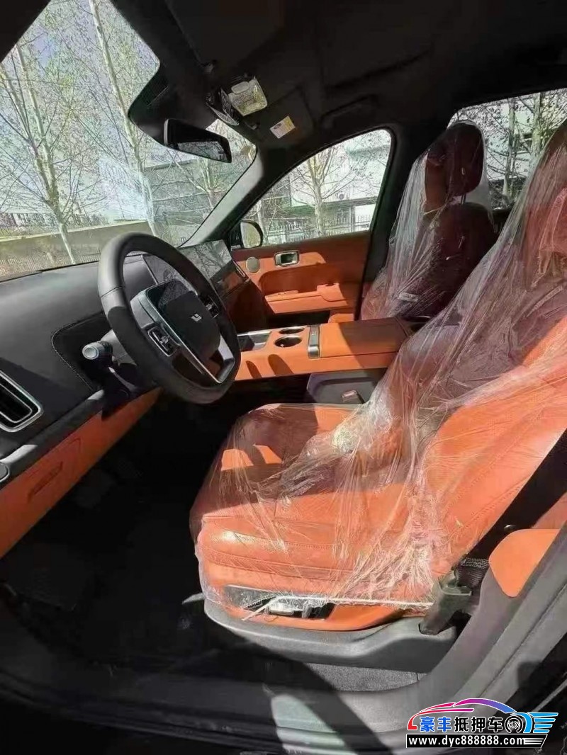 25年理想L9MPV抵押车出售