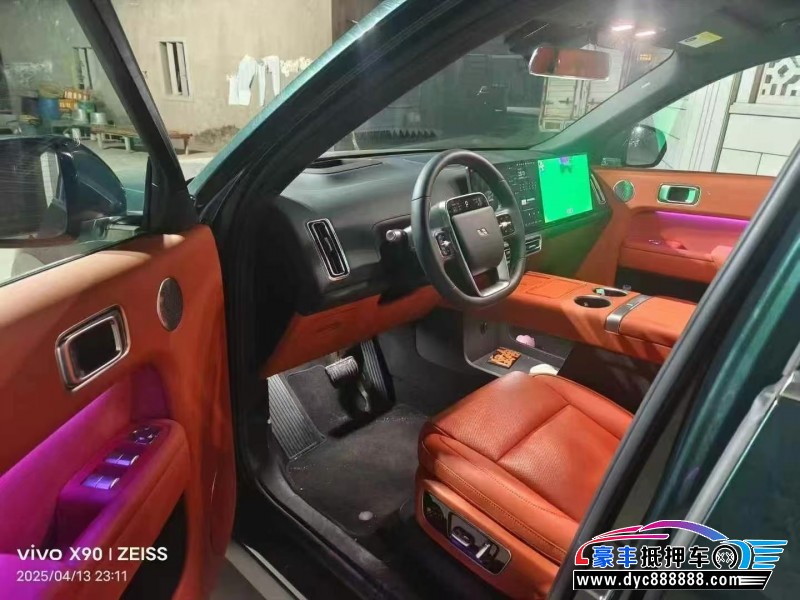 24年理想L8SUV抵押车出售