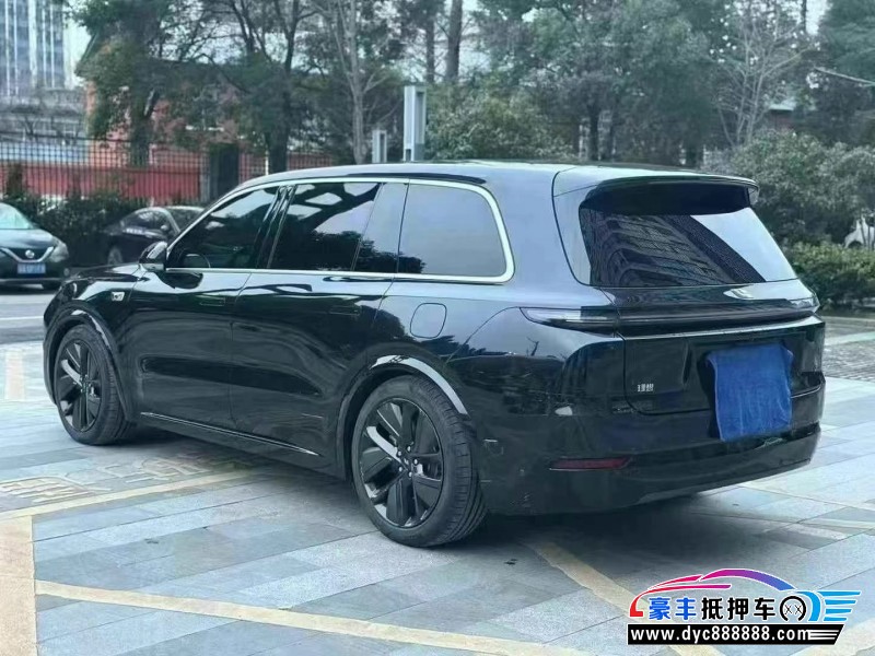 22年理想L9SUV抵押车出售