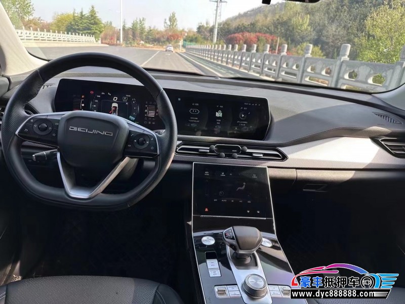 23年北京x7轿车抵押车出售