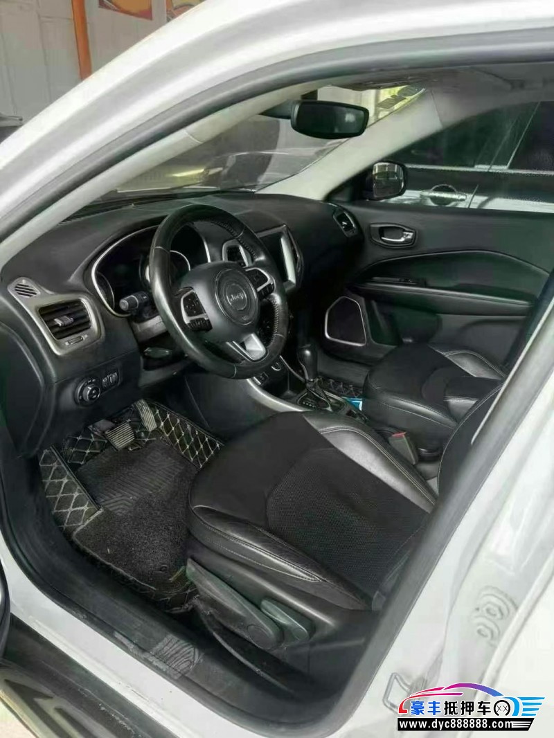 17年Jeep指南者SUV抵押车出售