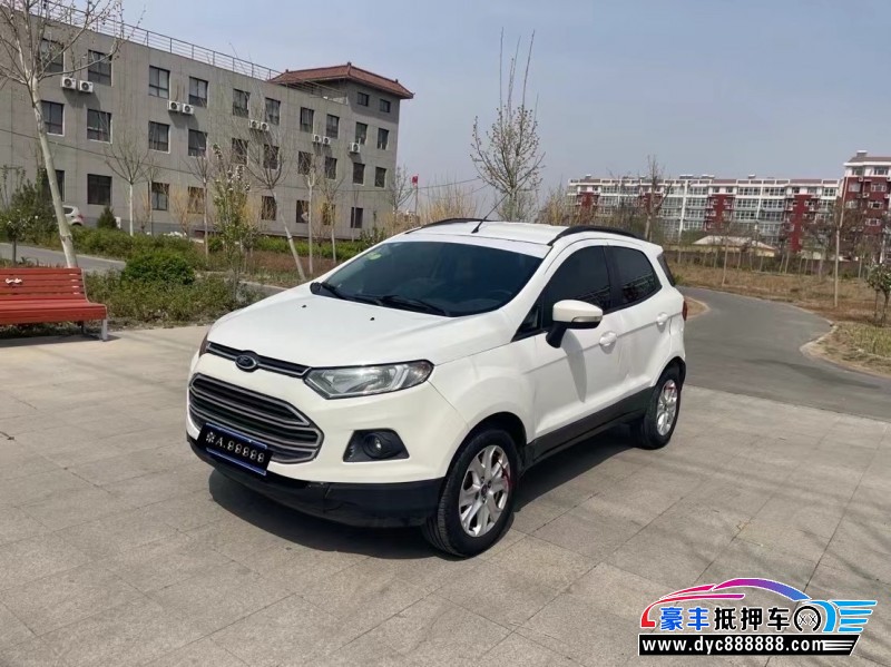 13年福特翼搏轿车抵押车出售