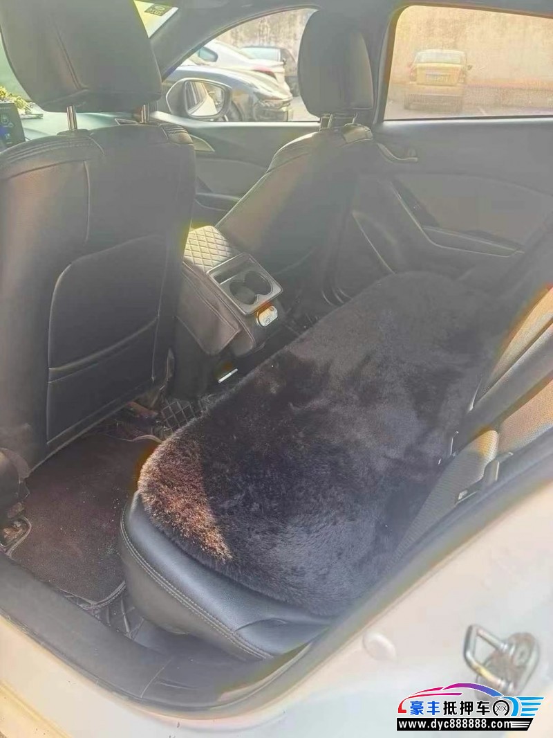 19年马自达昂克赛拉轿车抵押车出售