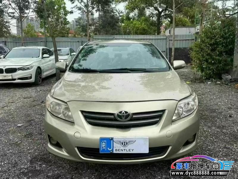 10年丰田卡罗拉轿车抵押车出售