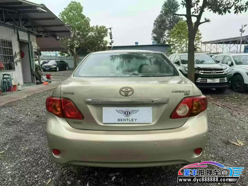 10年丰田卡罗拉轿车抵押车出售