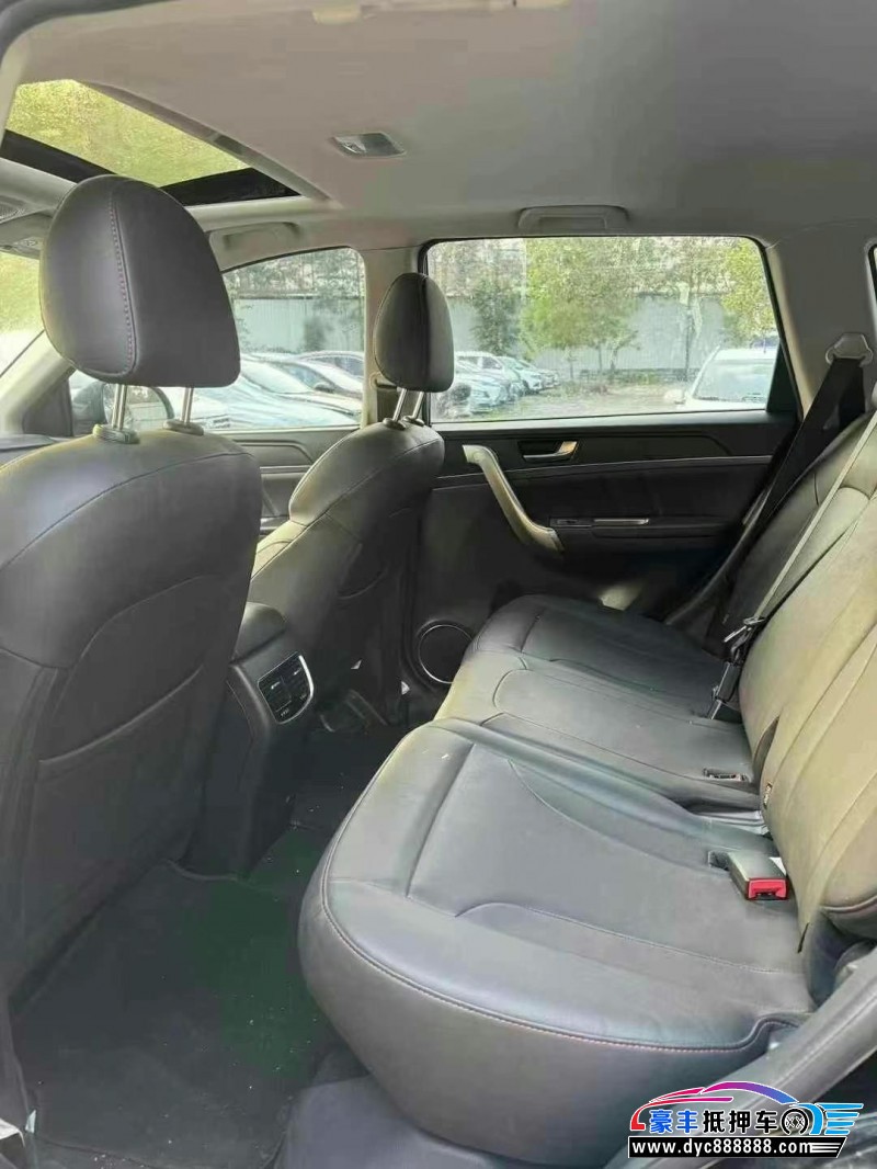 20年长城M6轿车抵押车出售