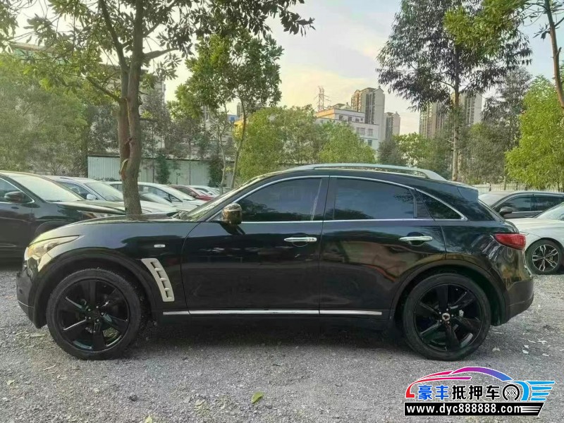 11年英菲尼迪FX35轿车抵押车出售