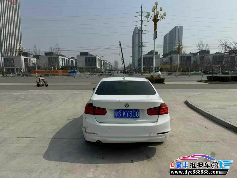 15年宝马3系轿车抵押车出售