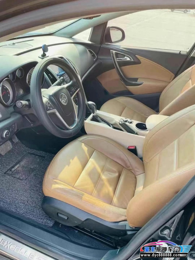 14年别克英朗轿车抵押车出售