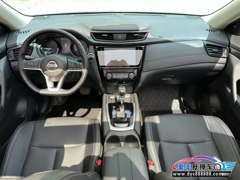 24年日产奇骏轿车抵押车出售