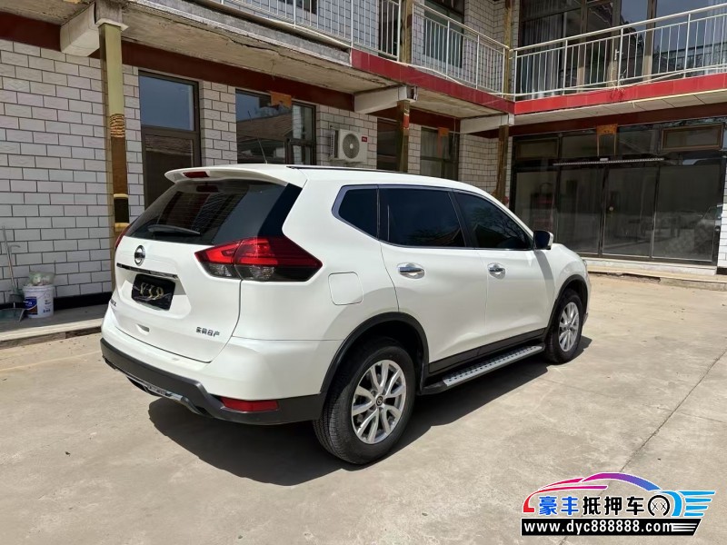 24年日产奇骏轿车抵押车出售