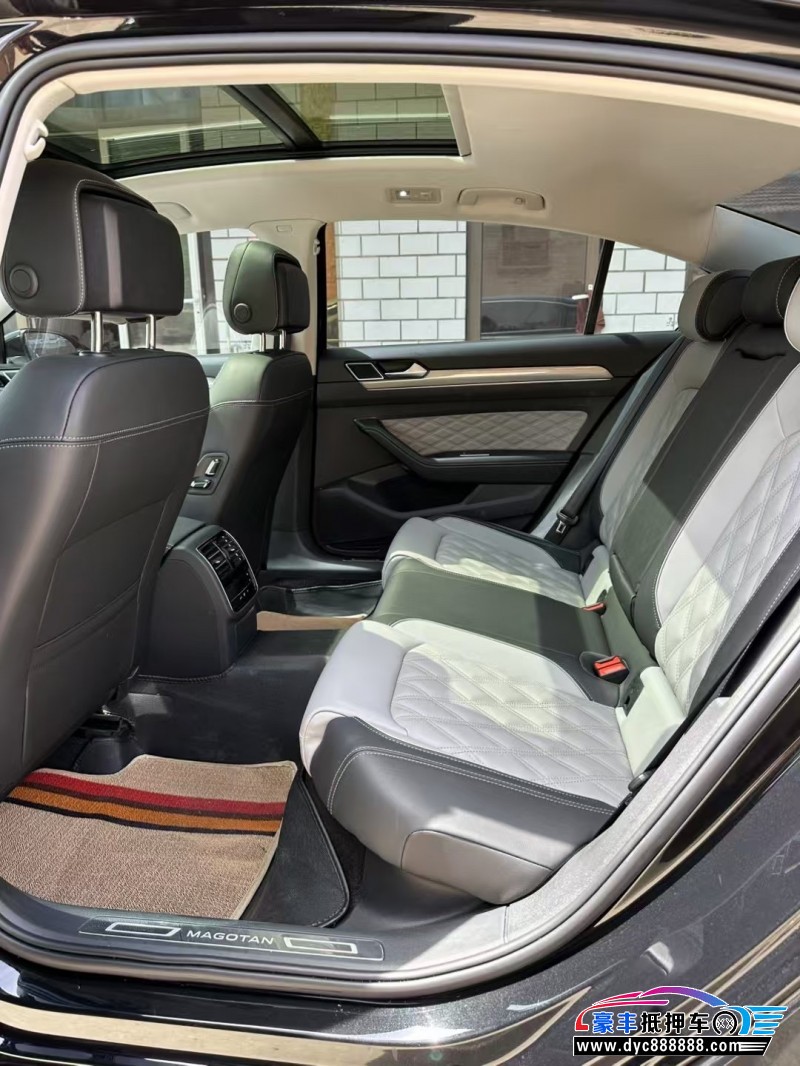 23年大众迈腾轿车抵押车出售