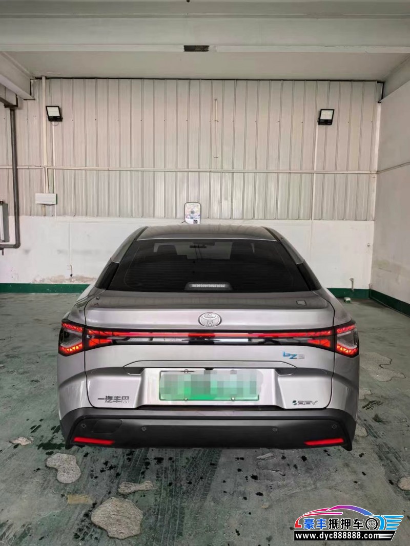 25年丰田BZ3轿车抵押车出售