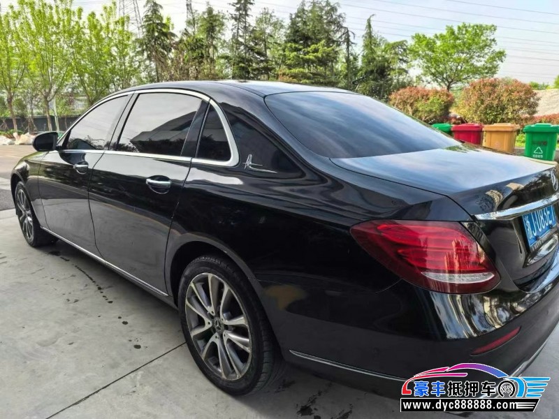 19年奔驰E轿车抵押车出售