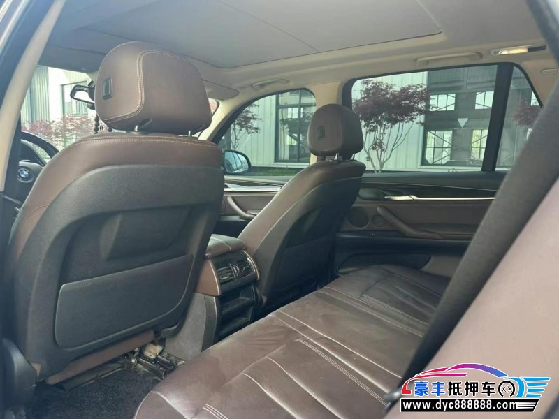 18年宝马X5轿车抵押车出售