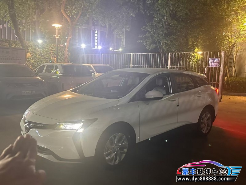 24年别克微蓝轿车抵押车出售