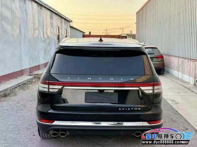 21年林肯飞行家轿车抵押车出售