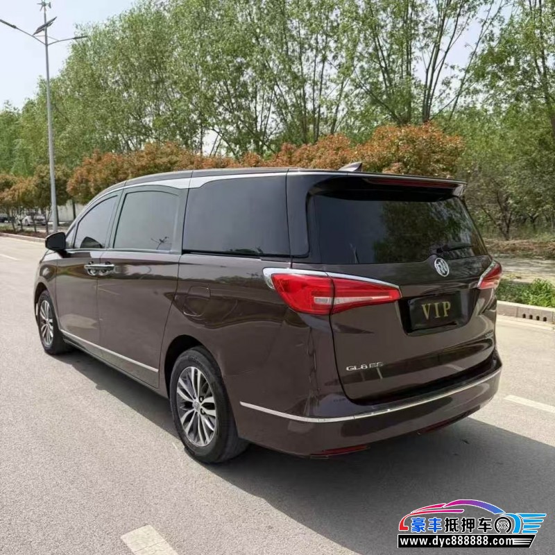 18年别克GL8轿车抵押车出售