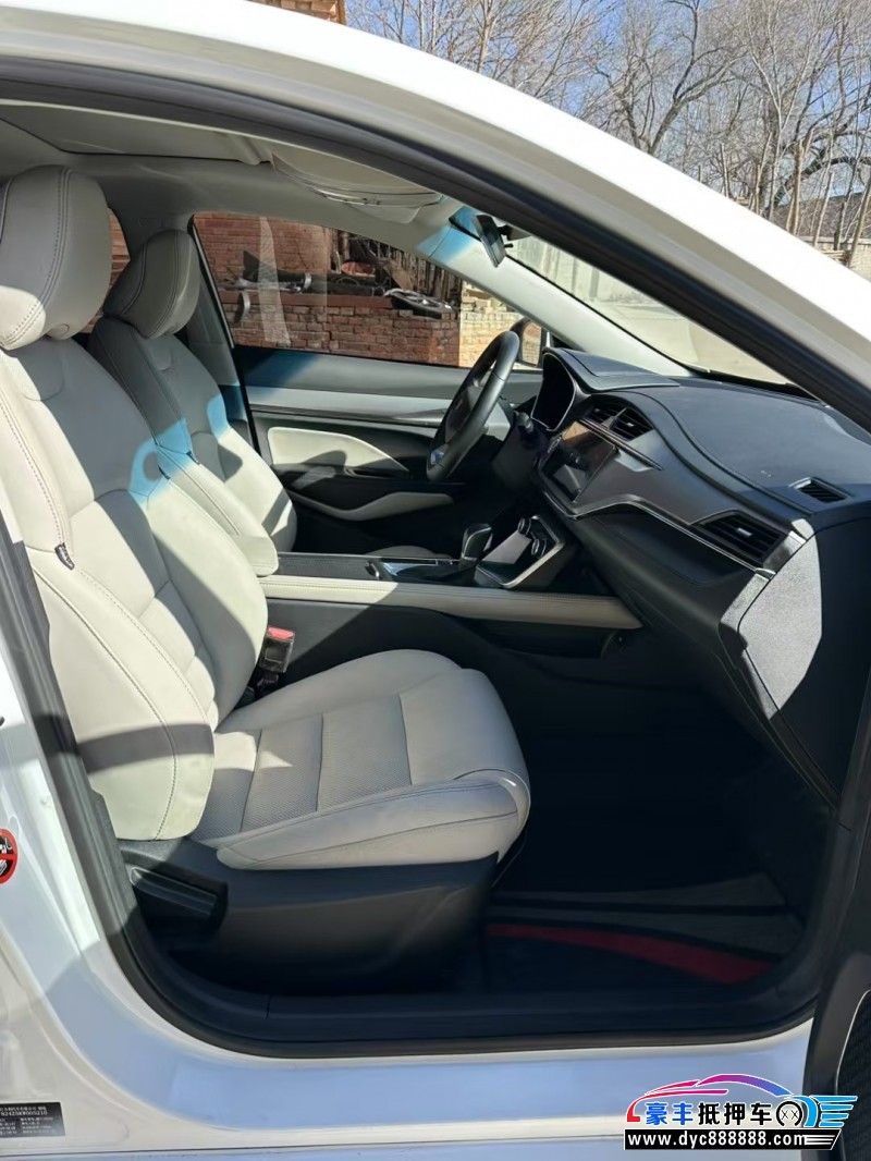 19年吉利缤瑞轿车抵押车出售