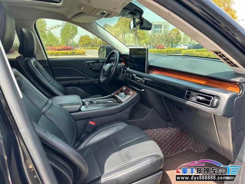 22年林肯飞行家轿车抵押车出售