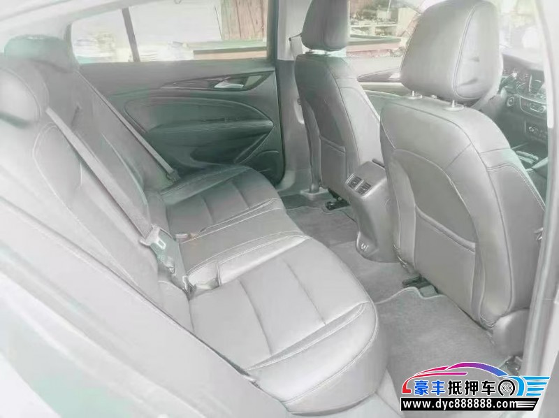 24年别克君威轿车抵押车出售