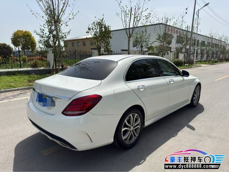 17年奔驰C轿车抵押车出售