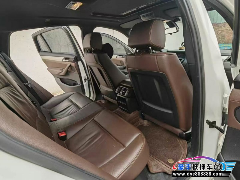 16年宝马X4轿车抵押车出售