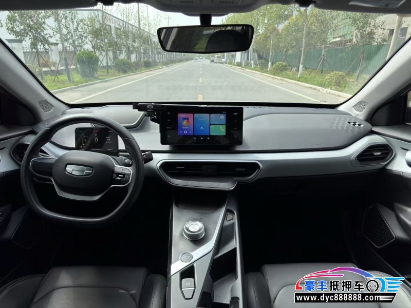 24年吉利几何轿车抵押车出售