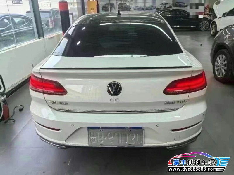 21年大众CC轿车抵押车出售