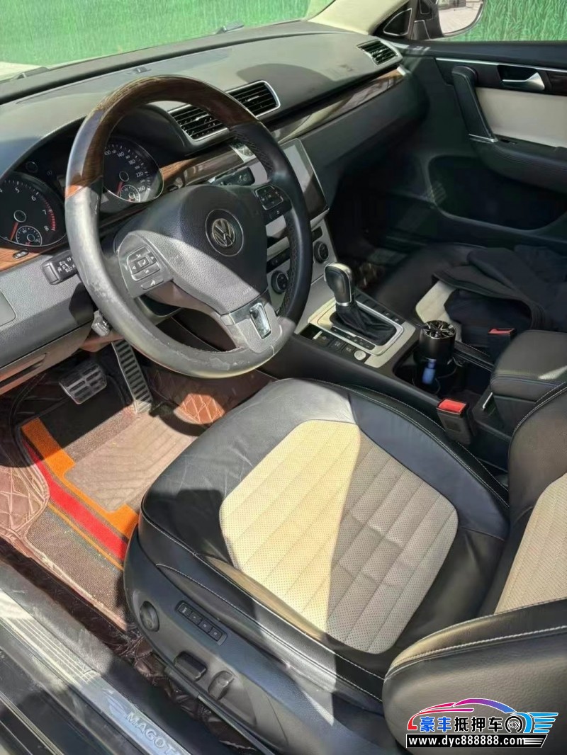 15年大众迈腾轿车抵押车出售