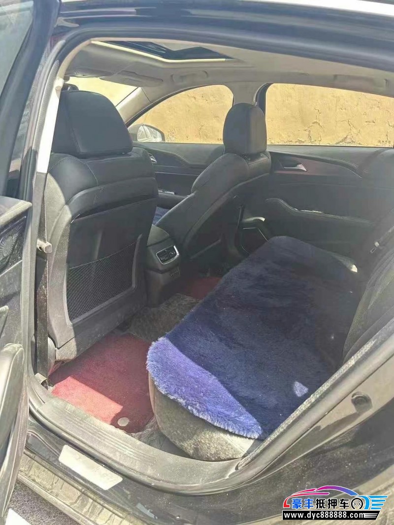 21年红旗H5轿车抵押车出售