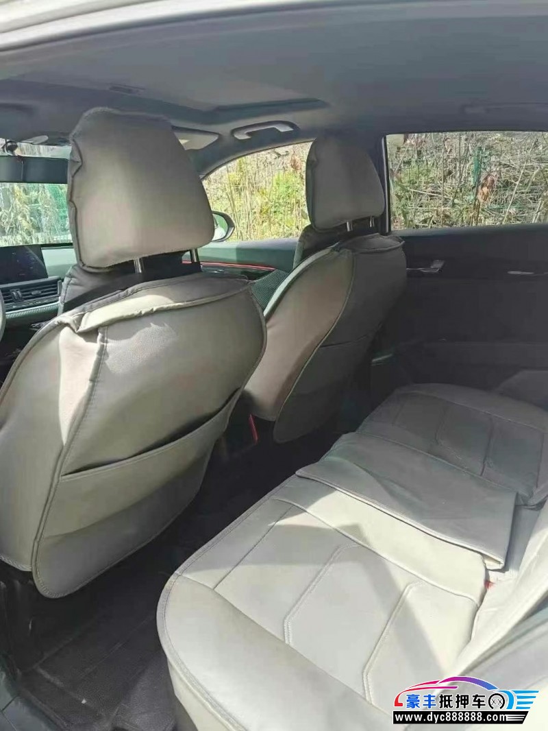 24年东风风神奕炫轿车抵押车出售