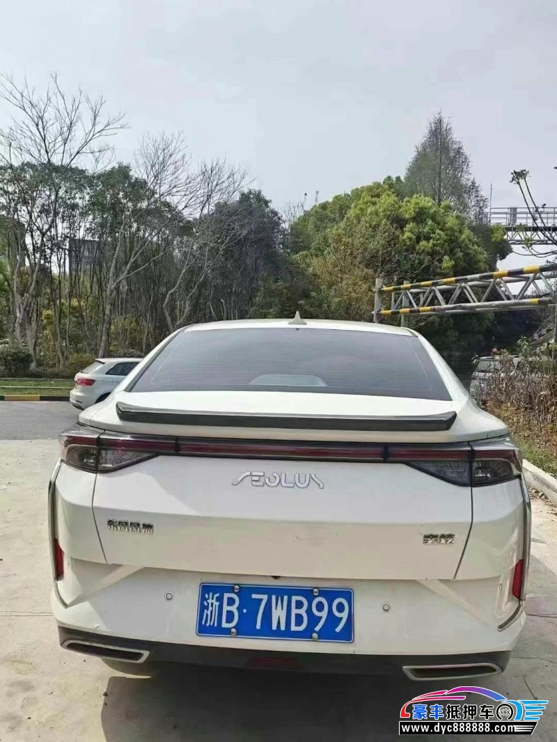 24年东风风神奕炫轿车抵押车出售