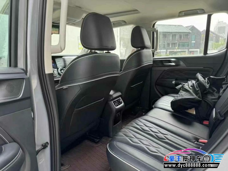 24年WEY坦克300轿车抵押车出售