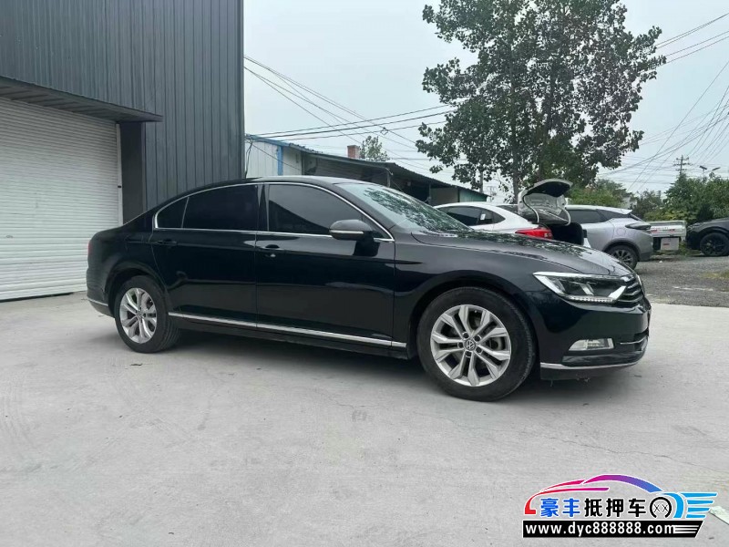 19年大众迈腾轿车抵押车出售