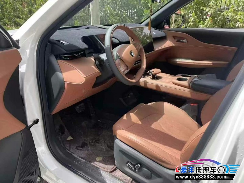 24年长安长安UNI轿车抵押车出售