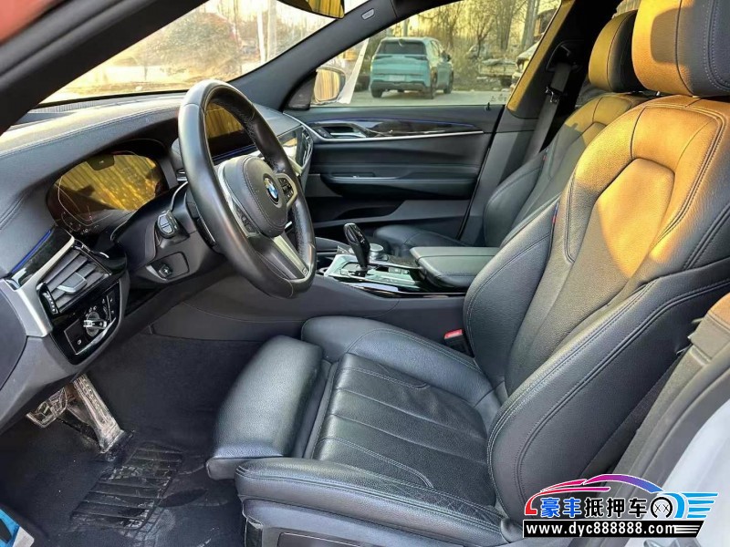 20年宝马6系GT轿车抵押车出售