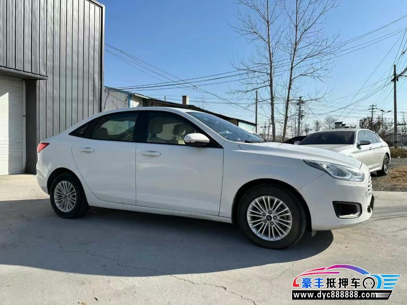 17年福特福睿斯轿车抵押车出售