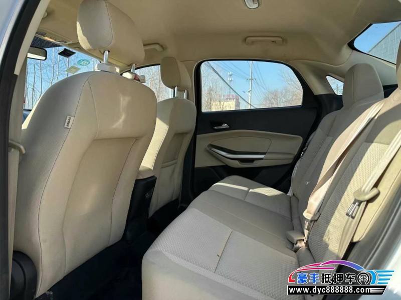 17年福特福睿斯轿车抵押车出售