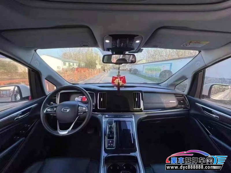 22年传祺M8轿车抵押车出售