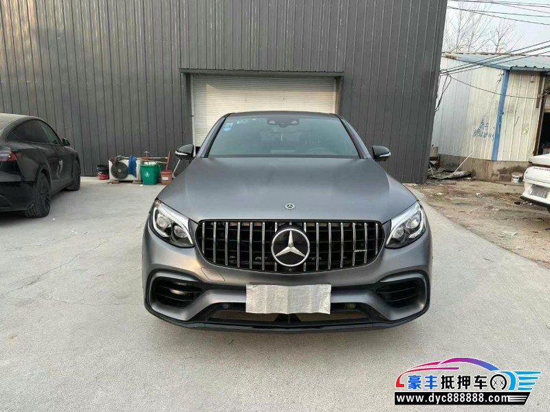 18年奔驰G级AMG轿车抵押车出售