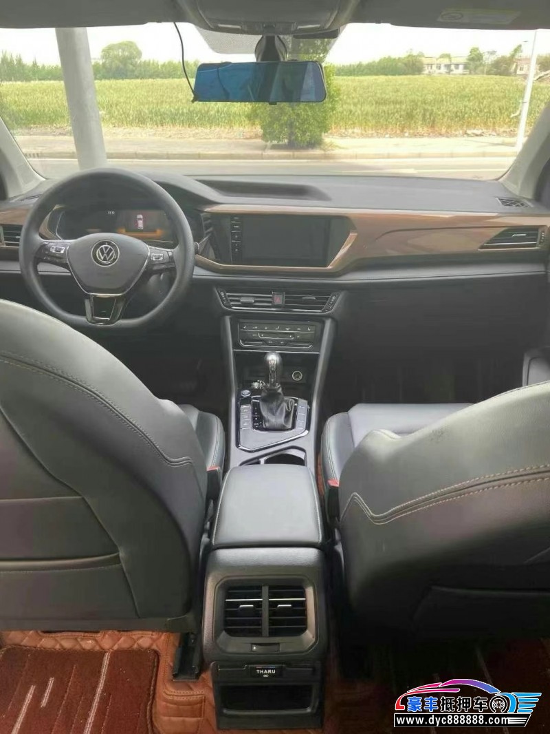 22年大众途岳轿车抵押车出售