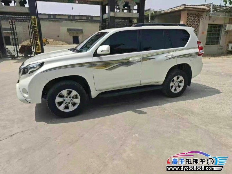 16年丰田普拉多（霸道）轿车抵押车出售