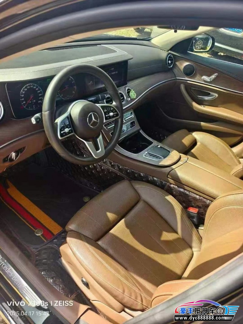 20年奔驰E轿车抵押车出售