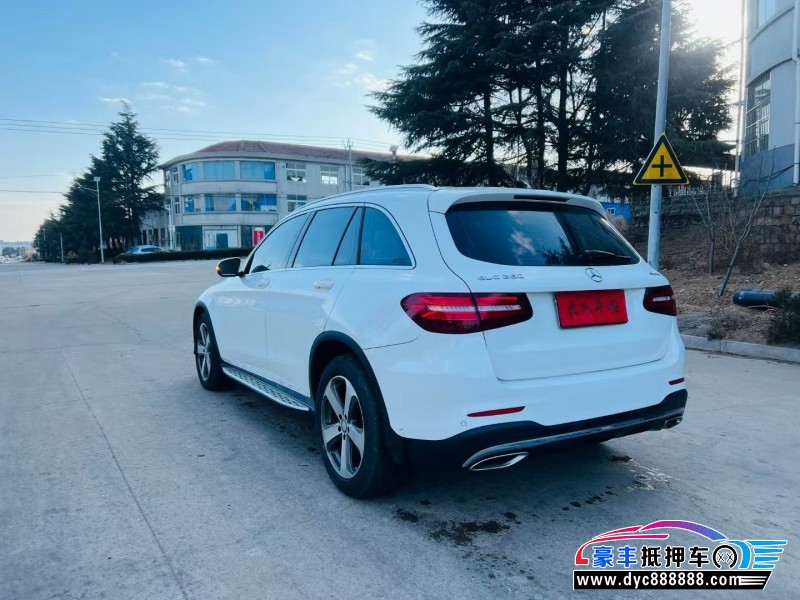 17年奔驰GLC轿车抵押车出售