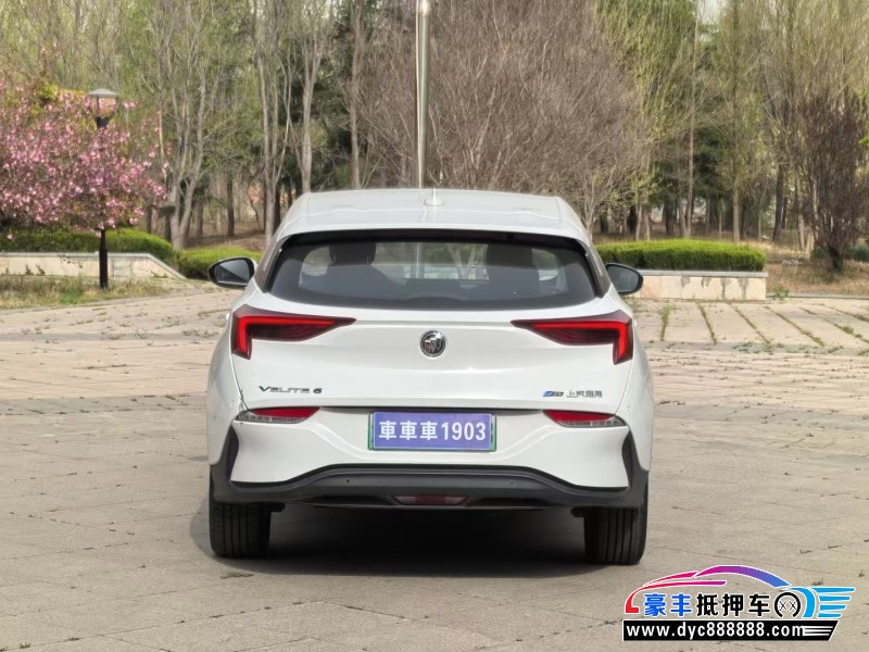 24年别克微蓝轿车抵押车出售